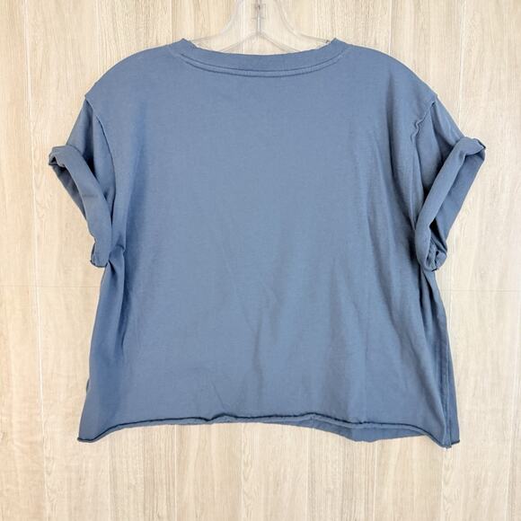 We The Free People Tee Shirt Women XL Blue Cropped Boxy Rolled Sleeve Raw Hem - Picture 2 of 10